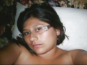 ハンガリーの女の子の最初のクライマッサージ。 Virginmassage.COM 女性 用 アダルト ビデオ
