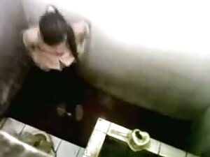Nora Shmandoraは巨大な紫色のディルドのプールで自分自身をファックし、負荷が吹くまで自慰行為をする！ XXXWATER.NET 女の子 用 アダルト ビデオ